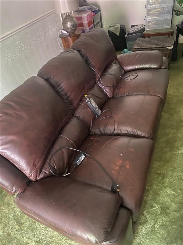 Furniture disposal service